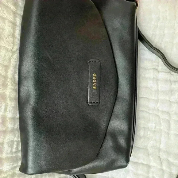 Leader Bag - Picture 2 of 11